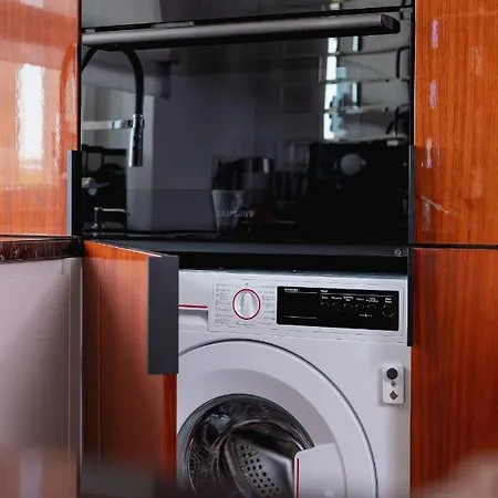 Luxurious Rozdroze By Renters Prestige