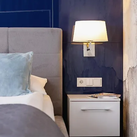 Apartment Luxurious Rozdroze By Renters Prestige Krakow